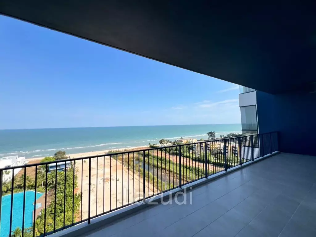 Exclusive Full-floor Penthouse Panoramic Seaview at Baan Thew Talay