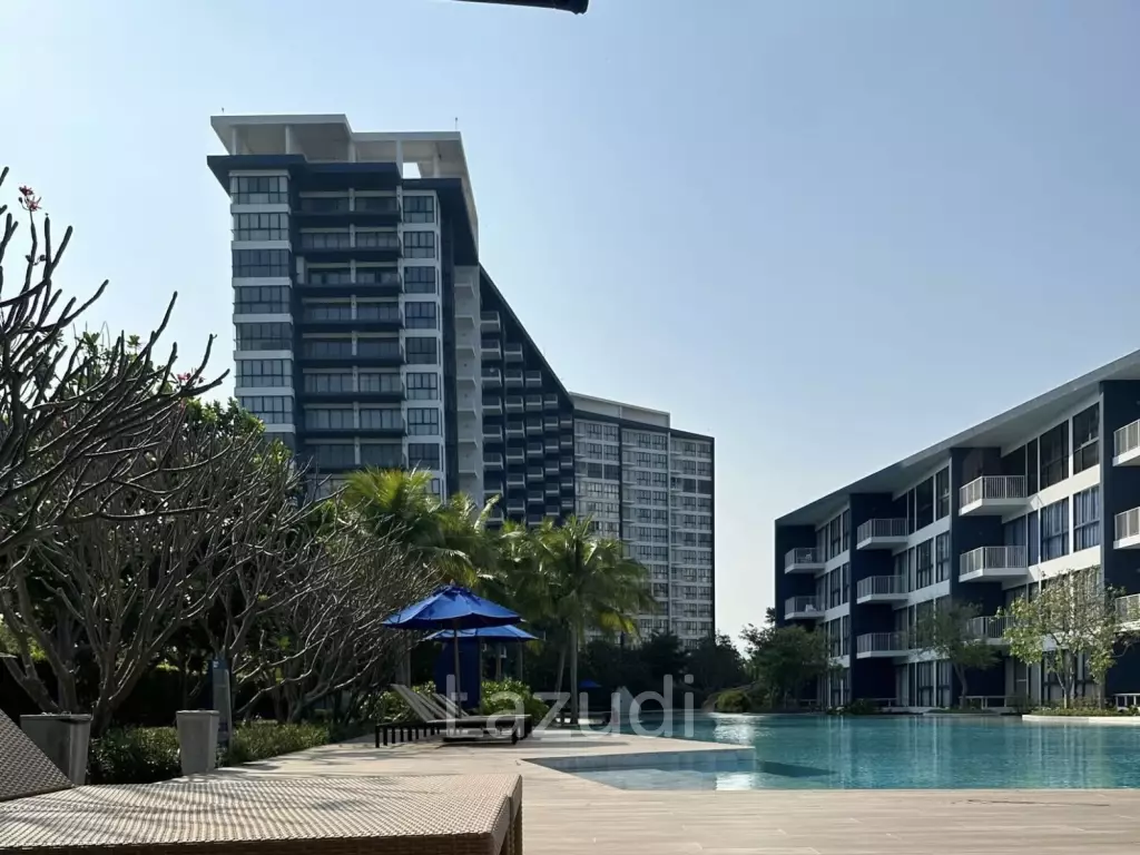 Exclusive Full-floor Penthouse Panoramic Seaview at Baan Thew Talay
