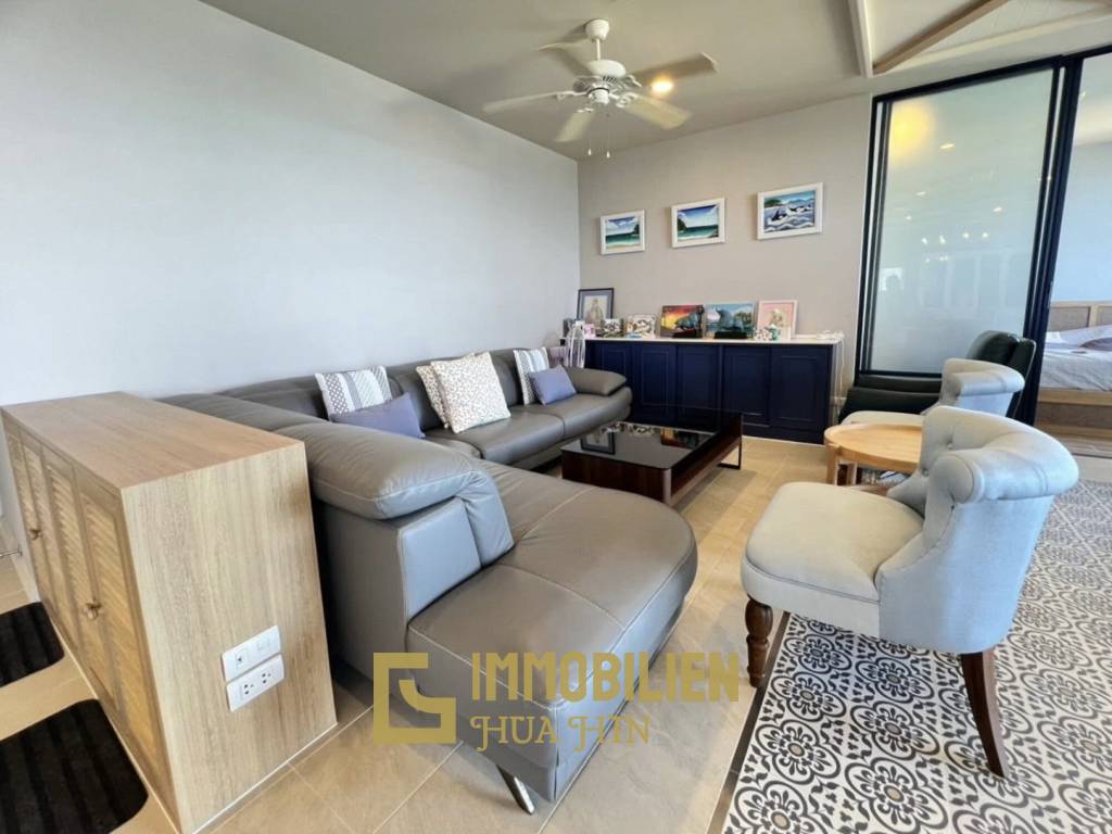 Exclusive Full-floor Penthouse Panoramic Seaview at Baan Thew Talay