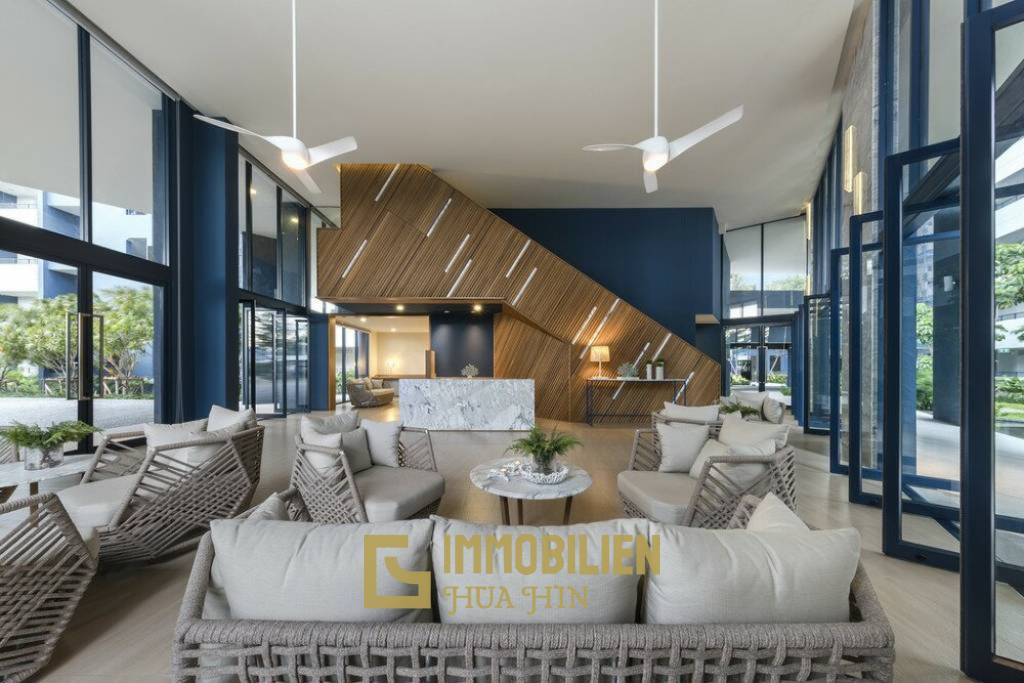 Exclusive Full-floor Penthouse Panoramic Seaview at Baan Thew Talay