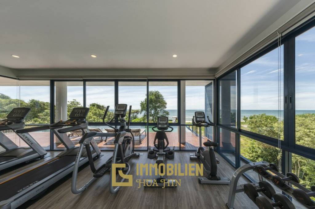 Exclusive Full-floor Penthouse Panoramic Seaview at Baan Thew Talay