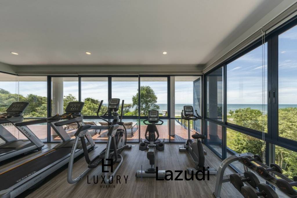 Appartement penthouse / 158 m² habitables / Vue mer