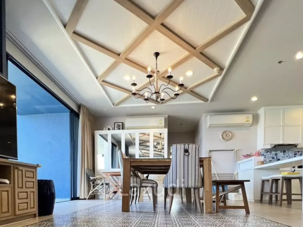 Exclusive Full-floor Penthouse Panoramic Seaview at Baan Thew Talay