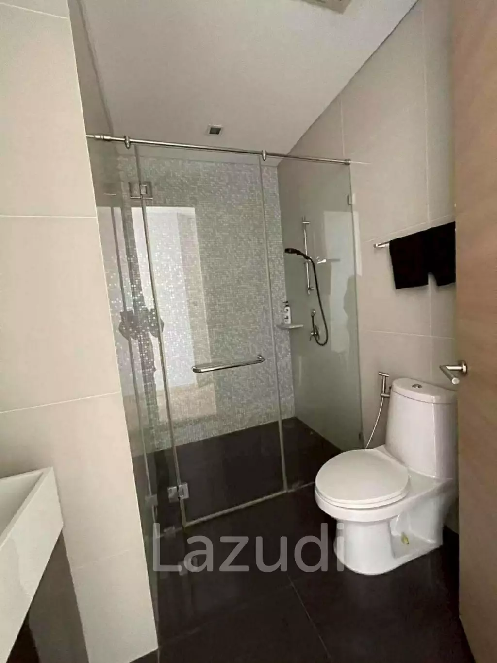 Ultra-Luxury Beachfront Condo Reflection Jomtien