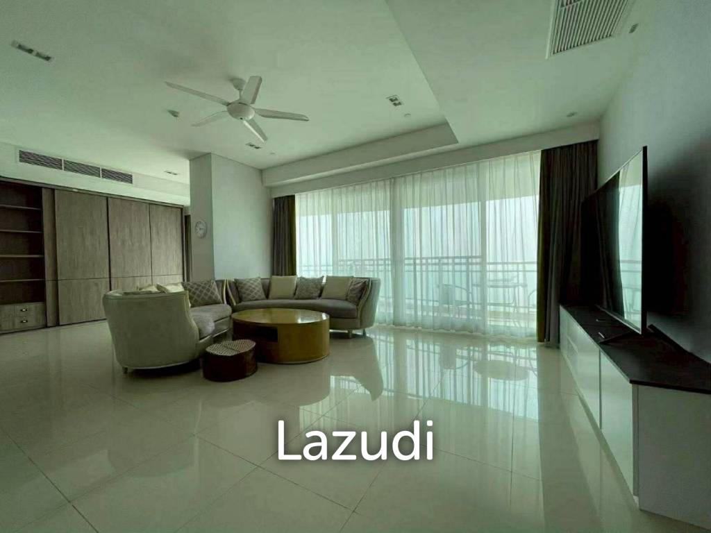 Ultra-Luxury Beachfront Condo Reflection Jomtien