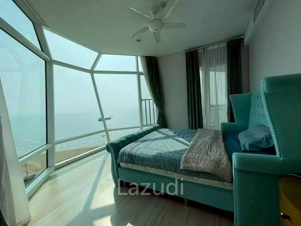 Ultra-Luxury Beachfront Condo Reflection Jomtien