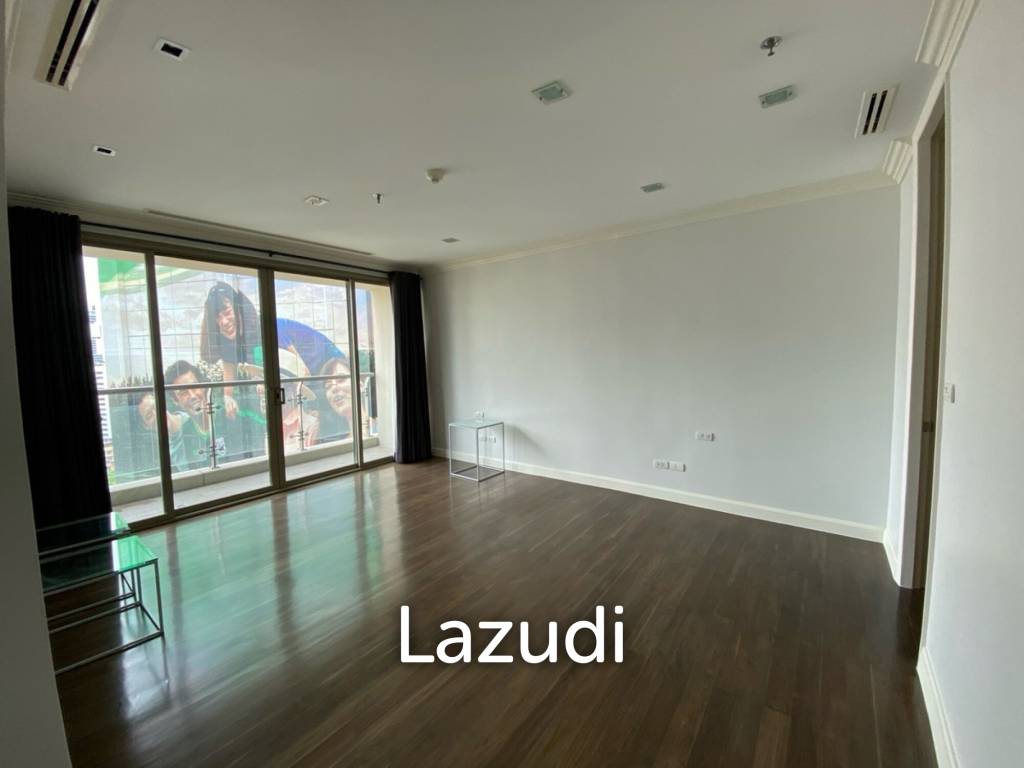 149 sqm condo on 20th floor at The Lakes Khlong Toei Bangkok