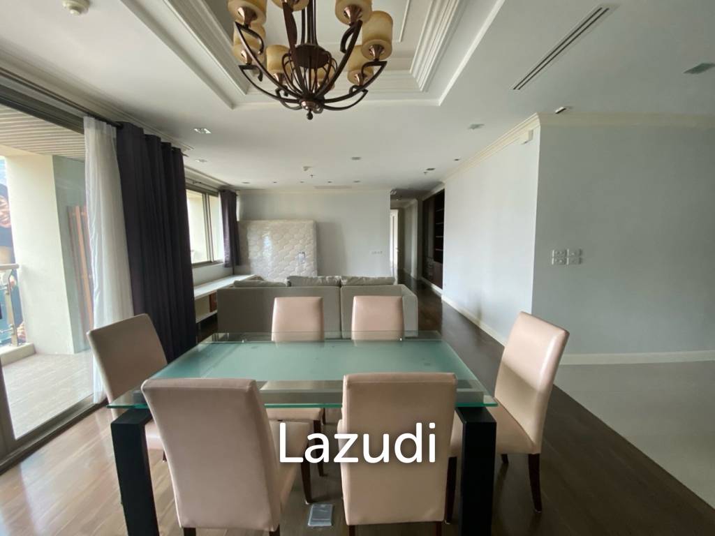 149 sqm condo on 20th floor at The Lakes Khlong Toei Bangkok