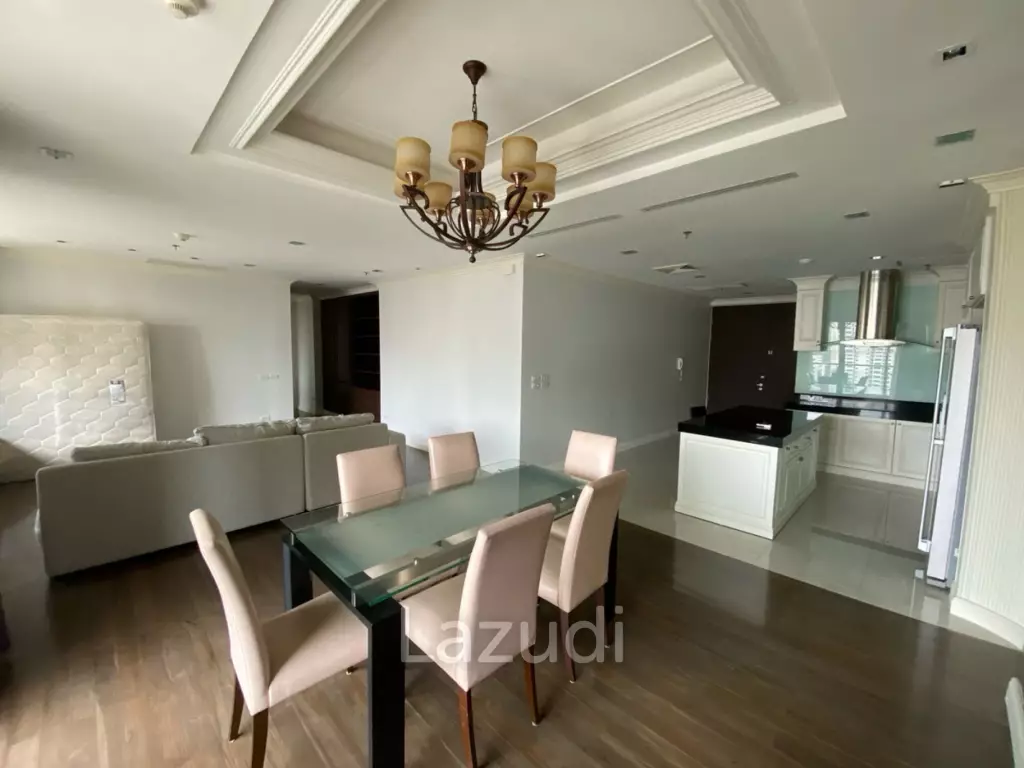 149 sqm condo on 20th floor at The Lakes Khlong Toei Bangkok