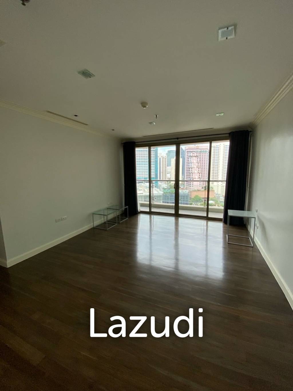 149 sqm condo on 20th floor at The Lakes Khlong Toei Bangkok