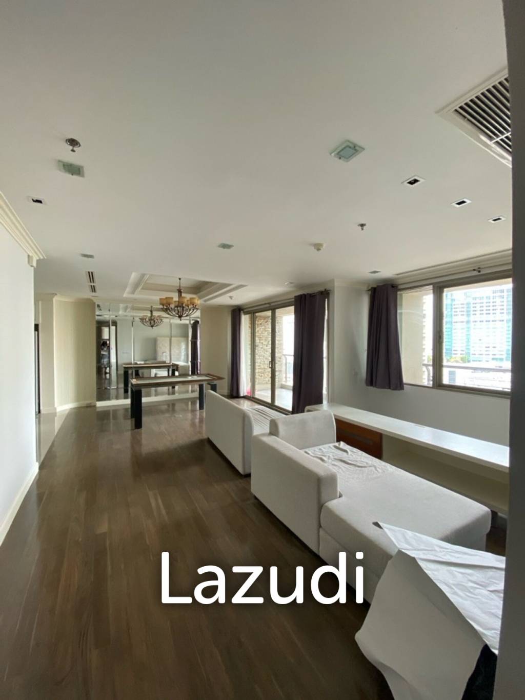 149 sqm condo on 20th floor at The Lakes Khlong Toei Bangkok