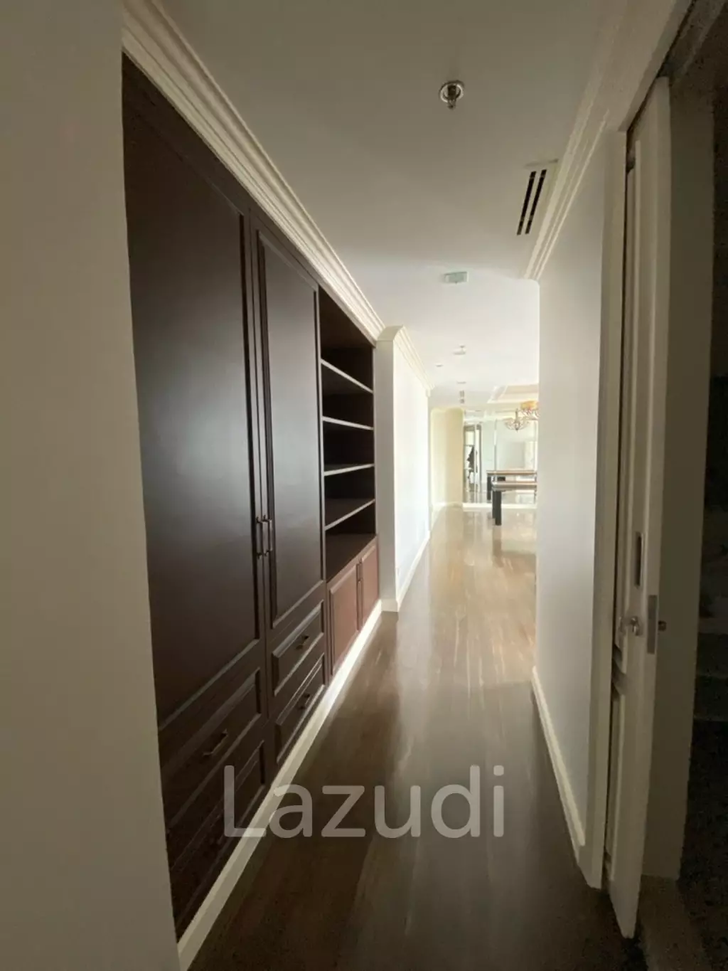149 sqm condo on 20th floor at The Lakes Khlong Toei Bangkok