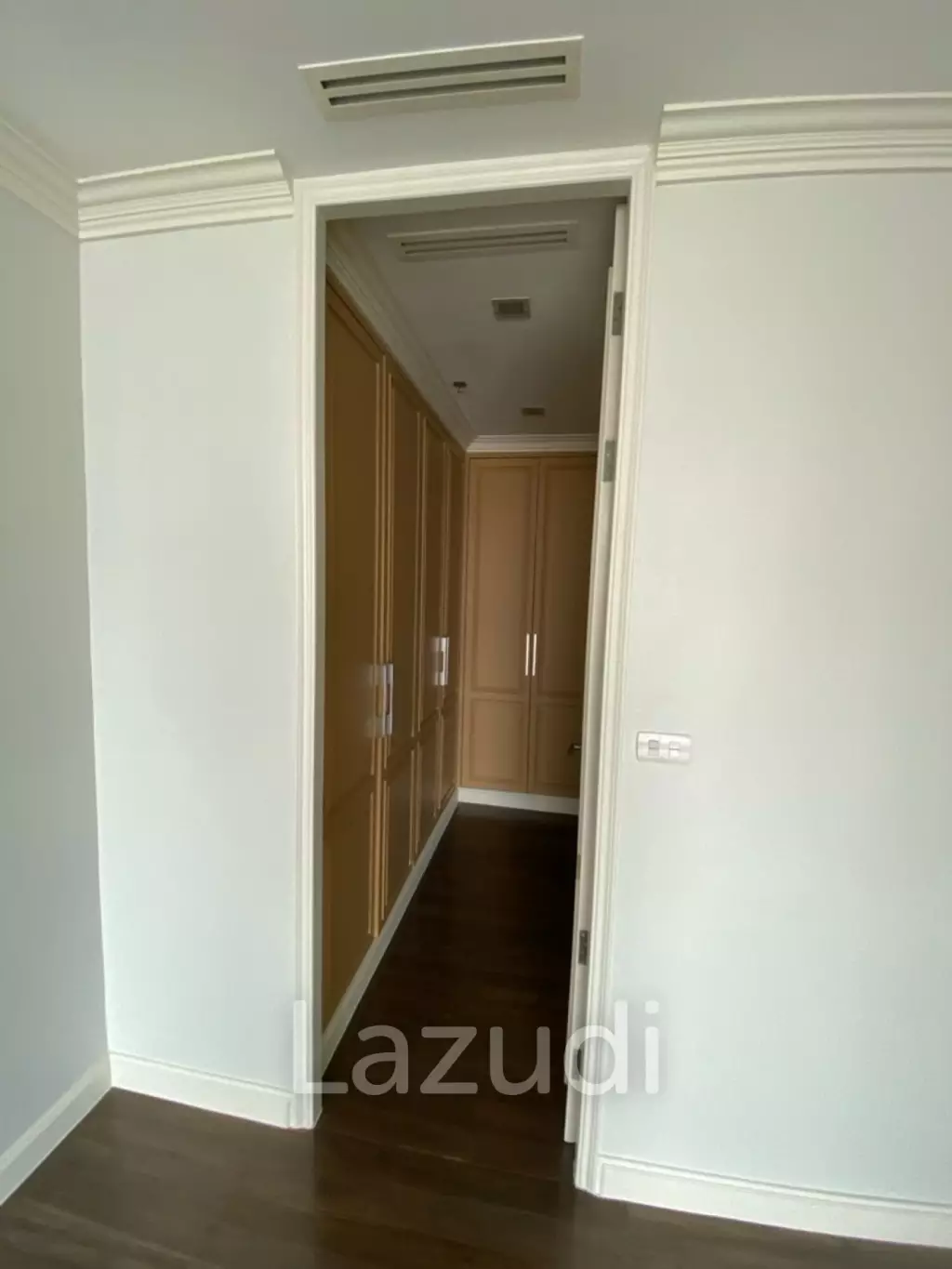 149 sqm condo on 20th floor at The Lakes Khlong Toei Bangkok
