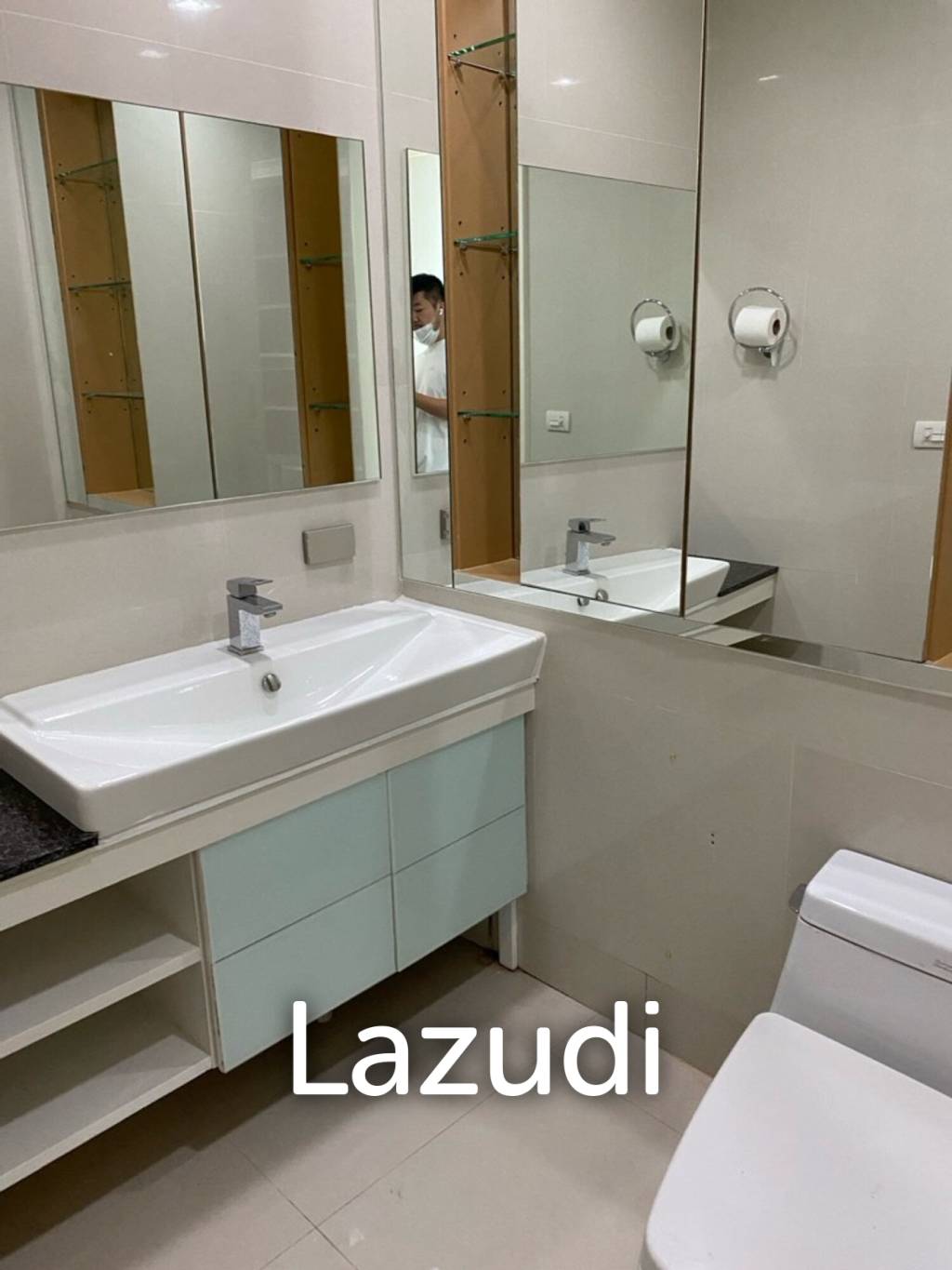149 sqm condo on 20th floor at The Lakes Khlong Toei Bangkok