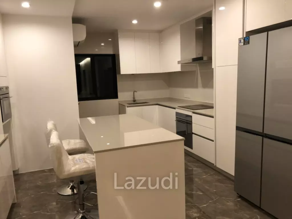 3 Bed 3 Bath Sathorn Gardens