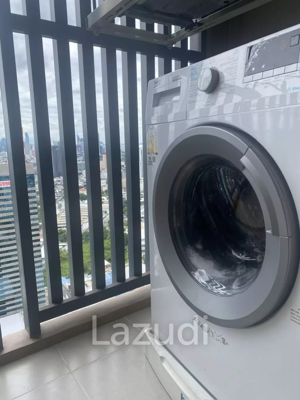 1 Bed 1 Bath 27 SQ.M OKA HAUS Sukhumvit 36