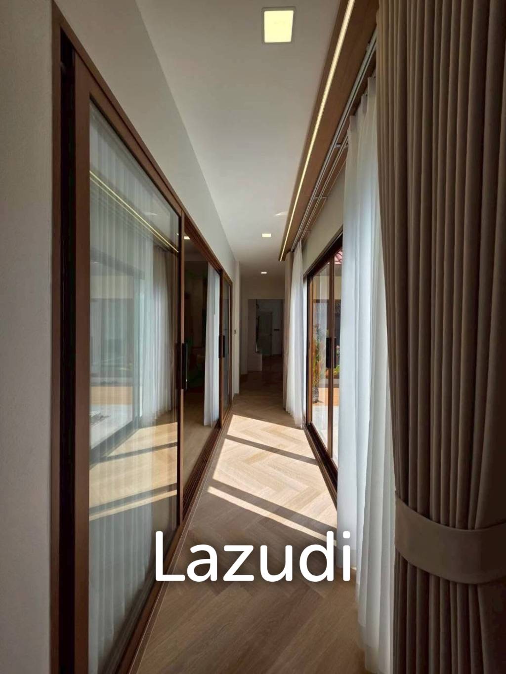 4 Bedroom 3 bathroom 220 SQ.M. Baan Balina 3