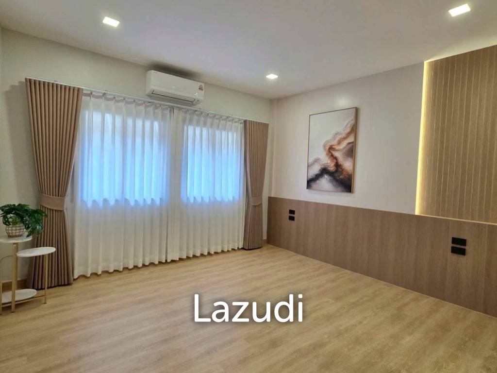 4 Bedroom 3 bathroom 220 SQ.M. Baan Balina 3
