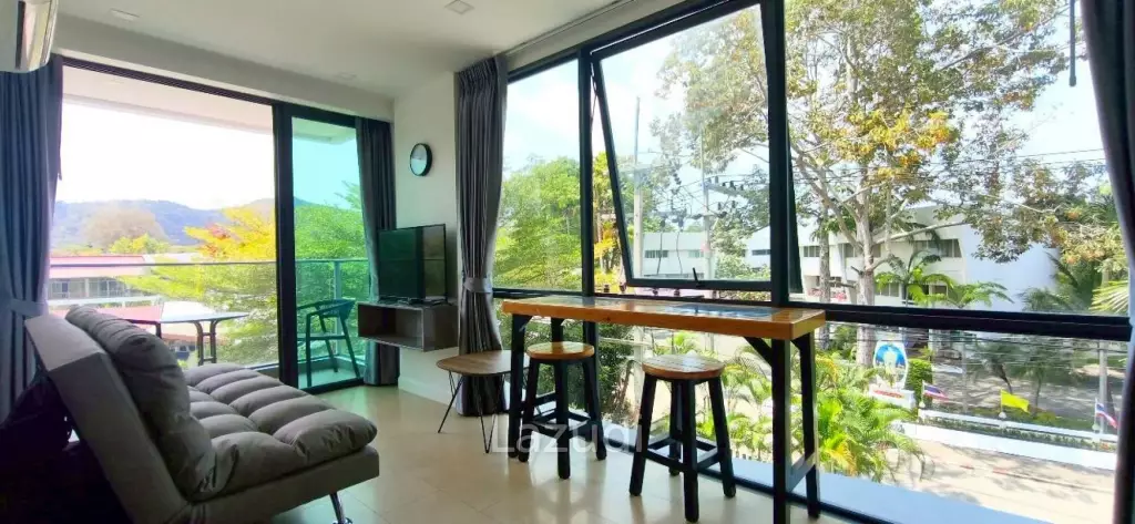 1 Bedroom 1 Bathroom 32 SQ.M. Sea Zen Bangsaray