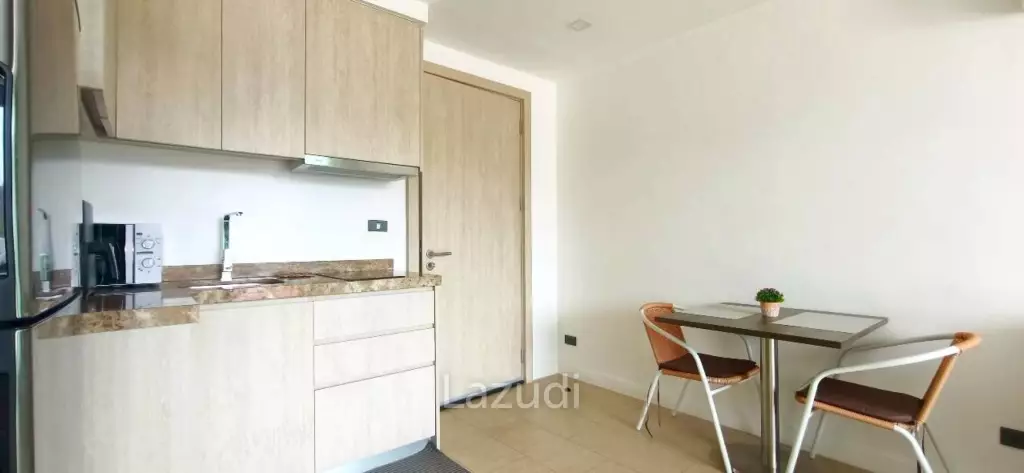 1 Bedroom 1 Bathroom 32 SQ.M. Sea Zen Bangsaray