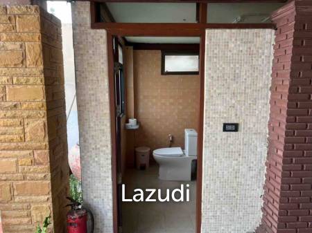 Beachfront 4 Bedroom Traditional Thai Style Villa in Lamai