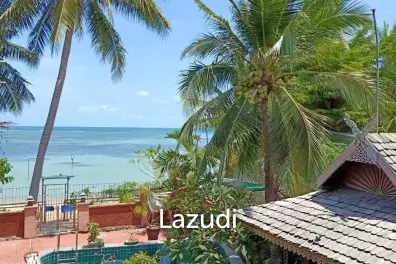 Beachfront 4 Bedroom Traditional Thai Style Villa in Lamai
