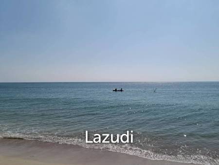 Beachfront 4 Bedroom Traditional Thai Style Villa in Lamai