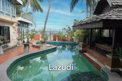 Beachfront 4 Bedroom Traditional Thai Style Villa in Lamai
