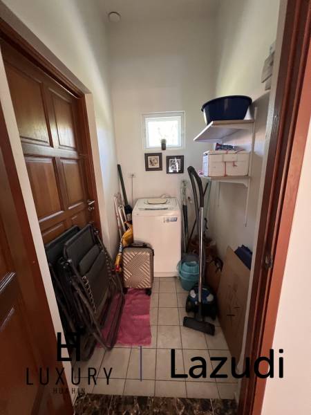 250 ตร.ม 2 เตียง 2 อาบน้ำ วิลล่า For เช่า