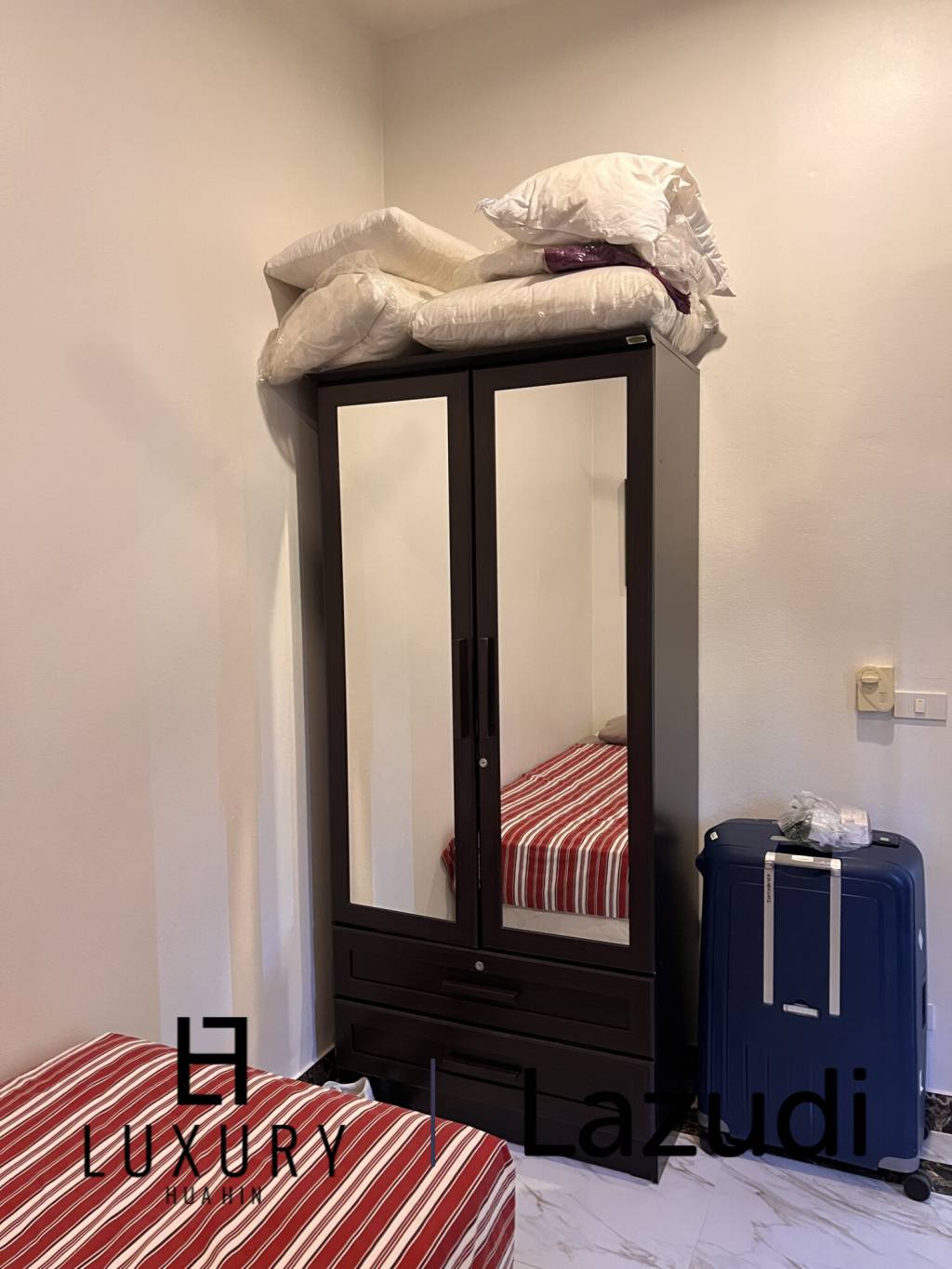 250 ตร.ม 2 เตียง 2 อาบน้ำ วิลล่า For เช่า