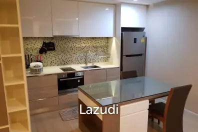 52 sqm 1 Bedroom Condo on 21st Floor at The Room Sukhumvit 21 Bangkok