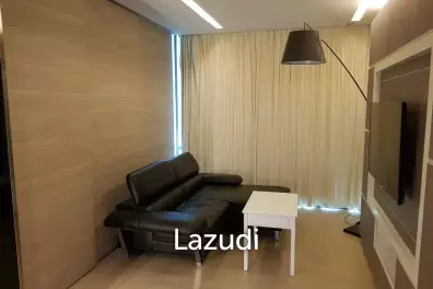 52 sqm 1 Bedroom Condo on 21st Floor at The Room Sukhumvit 21 Bangkok