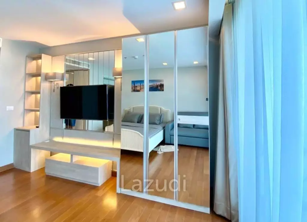 Studio 1 Bathroom 33 SQ.M. The Palm Wongamat