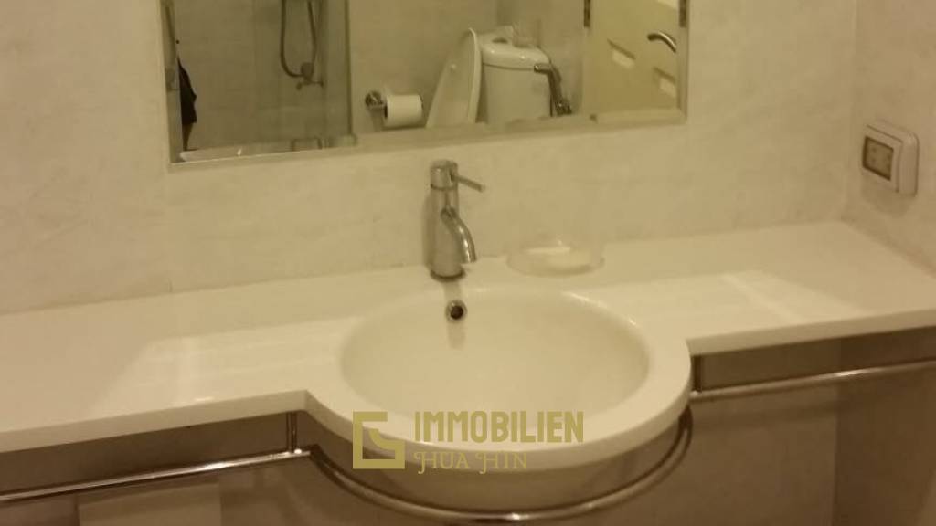 44 sqm sea view condo in Boathouse Cha-am