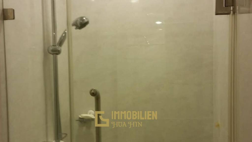 44 sqm sea view condo in Boathouse Cha-am