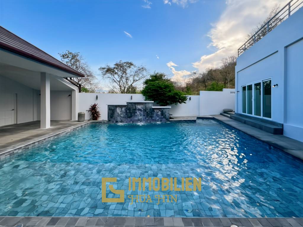 Pet-friendly Modern Oasis for the Whole Family: 3-Bed + Office Pool Villa on 660 sqm