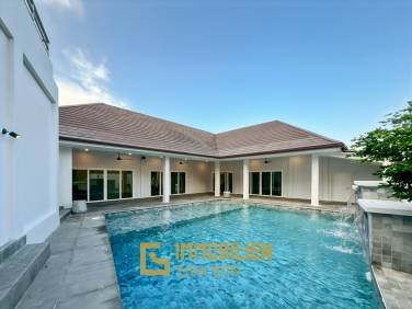 Pet-friendly Modern Oasis for the Whole Family: 3-Bed + Office Pool Villa on 660 sqm