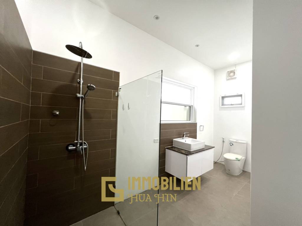 Pet-friendly Modern Oasis for the Whole Family: 3-Bed + Office Pool Villa on 660 sqm