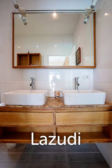 Stunning 4-Bedroom Beachfront Villa in Bang Makham, Koh Samui