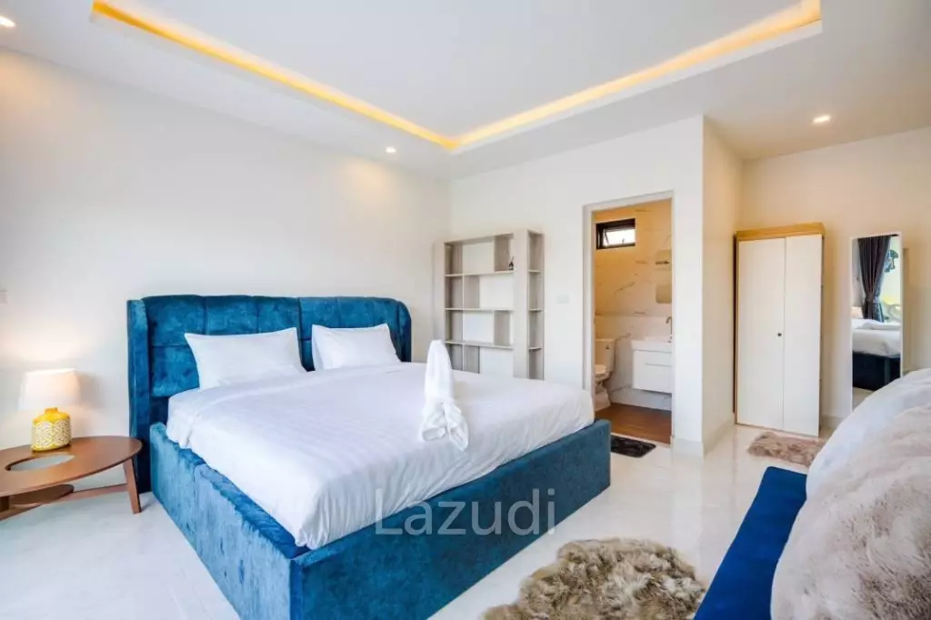 324 sqm modern pool villa in Thap Tai Hua Hin