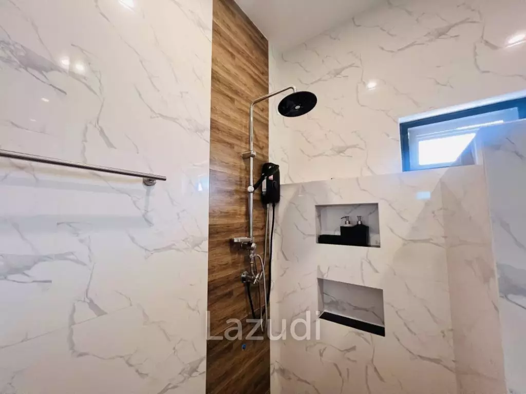 324 sqm modern pool villa in Thap Tai Hua Hin