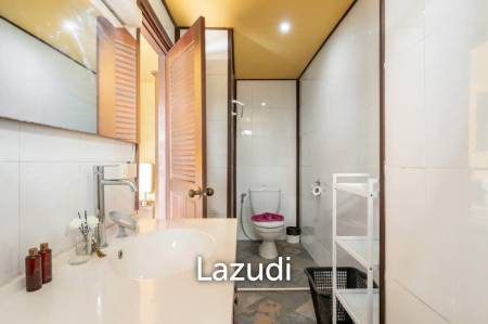 Beachfront Thai-Style 3-Bedroom Villa with Spacious Terrace