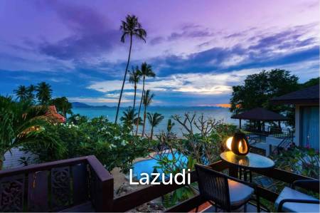 Beachfront Thai-Style 3-Bedroom Villa with Spacious Terrace