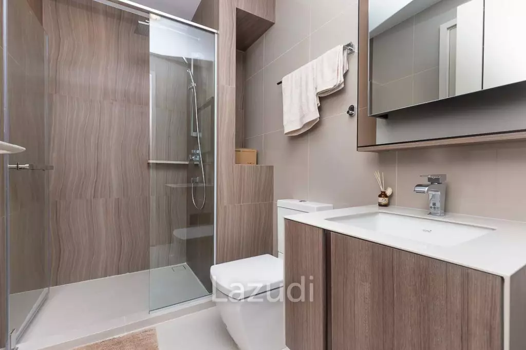 53 sqm 2 Bedroom Condo on 34th Floor at The Line Phahol-Pradipat Phaya Thai
