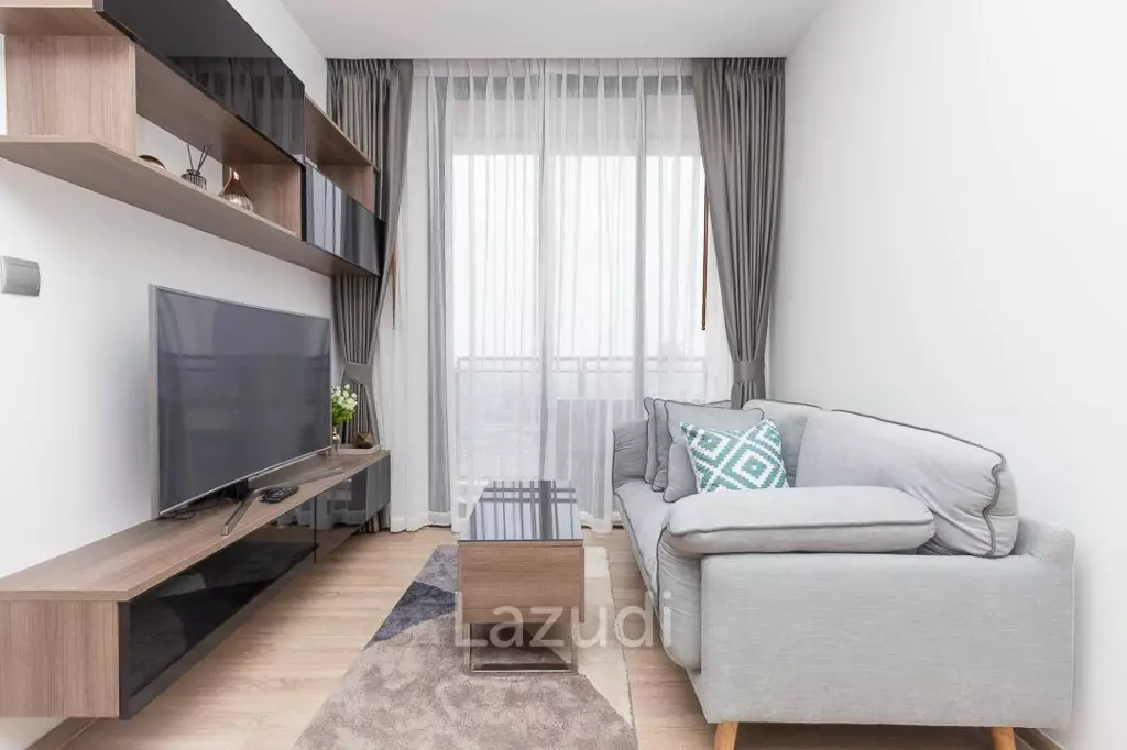 53 sqm 2 Bedroom Condo on 34th Floor at The Line Phahol-Pradipat Phaya Thai