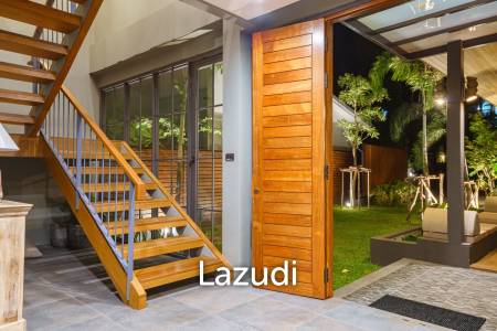 Stunning Beachfront Villa with 5 Bedrooms in Ban Makham, Koh Samui