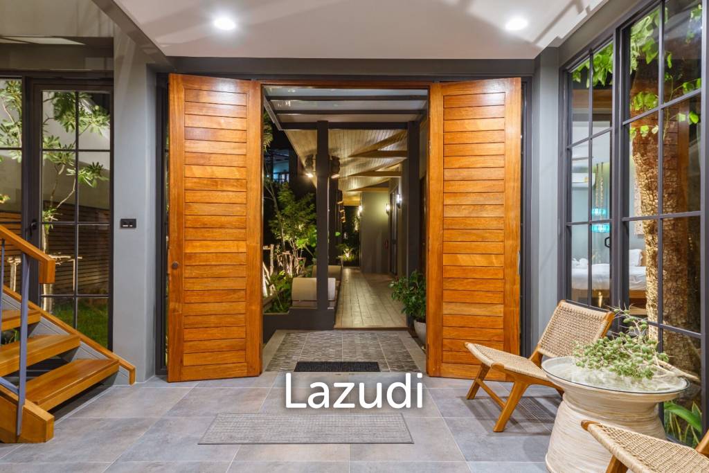 Stunning Beachfront Villa with 5 Bedrooms in Ban Makham, Koh Samui