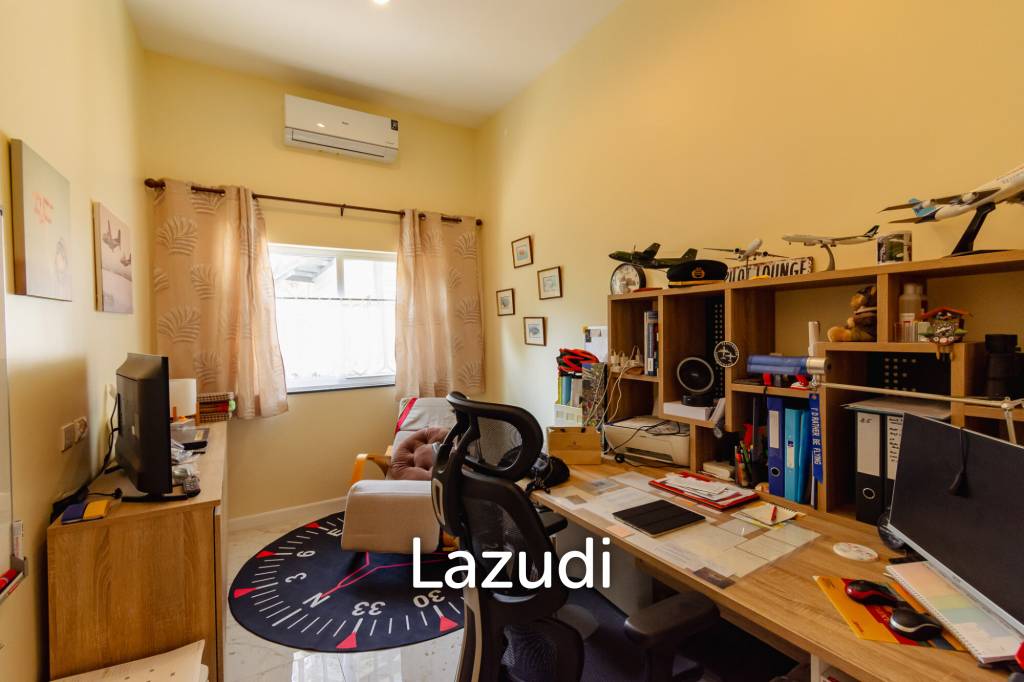 SIGNATURE PRIVATE ESTATE WITH POOL AND MOUNTAIN VIEWS ON PLOT 7 RAI