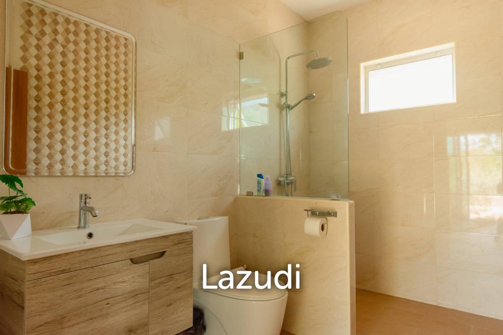 SIGNATURE PRIVATE ESTATE WITH POOL AND MOUNTAIN VIEWS ON PLOT 7 RAI