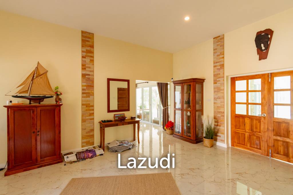 SIGNATURE PRIVATE ESTATE WITH POOL AND MOUNTAIN VIEWS ON PLOT 7 RAI